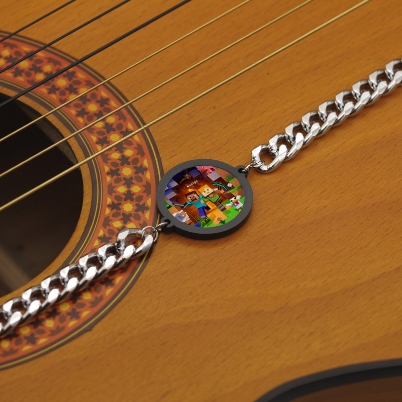 دستبند ناکسیگو مدل ماینکرفت کد BZ7858