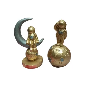 مجسمه مدل فضانورد f56 مجموعه 2 عددي