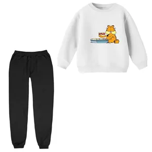 ست سویشرت و شلوار راحتی بچگانه مدل گارفیلد کد 5