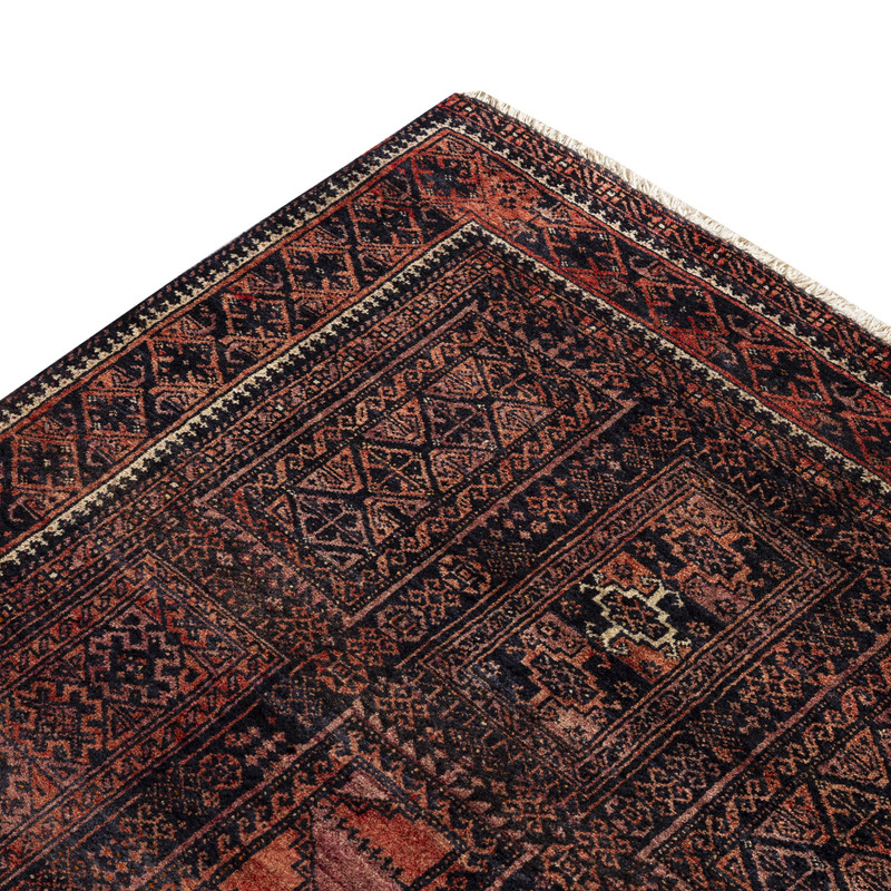 فرش دستبافت دو متری مدل بلوچ کد 20.33.1830