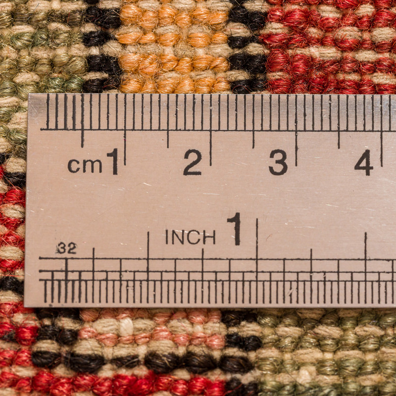 فرش دستبافت سه و نیم متری مدل همدان کد 46.437 فرش دستبافت سه و نیم متری مدل همدان کد 46.437