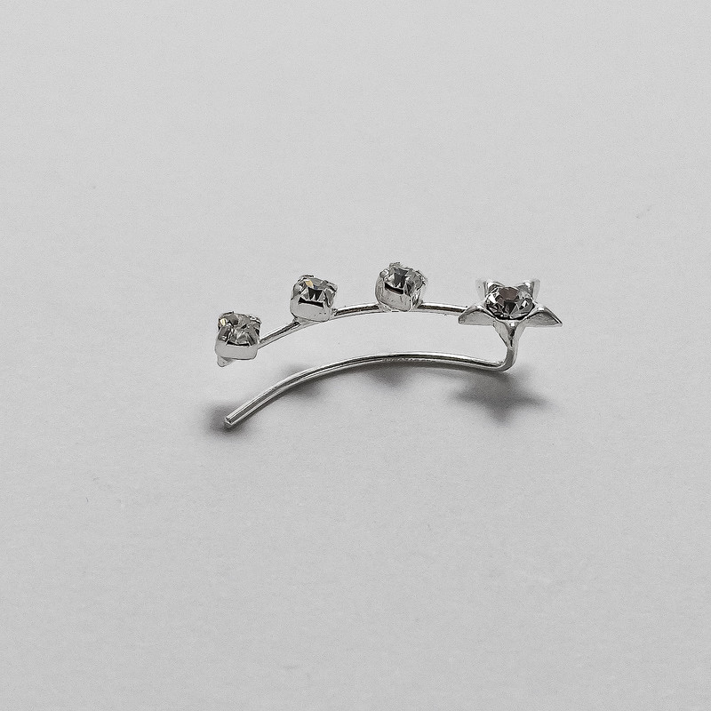 گوشواره نقره زنانه مدل تک گوش ستاره