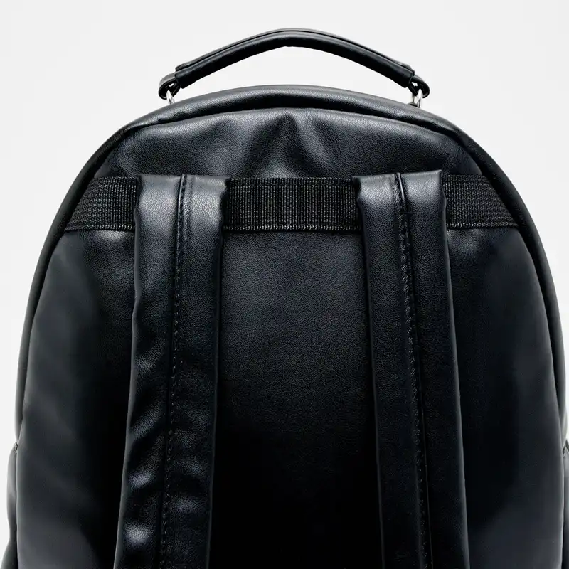 کوله پشتی زنانه استرادیواریوس مدل Stra650