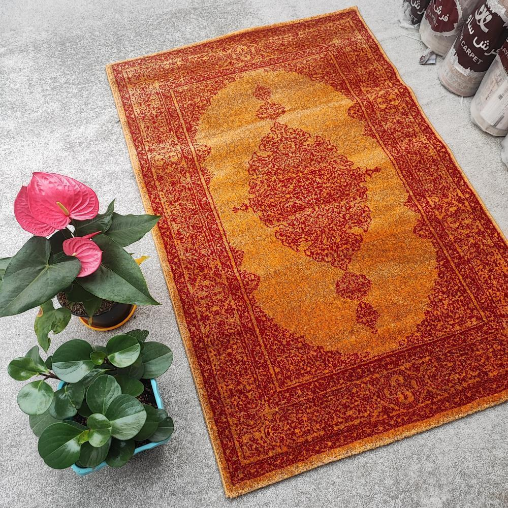 فرش ماشینی ساوین کد 7760 زمینه طلایی
