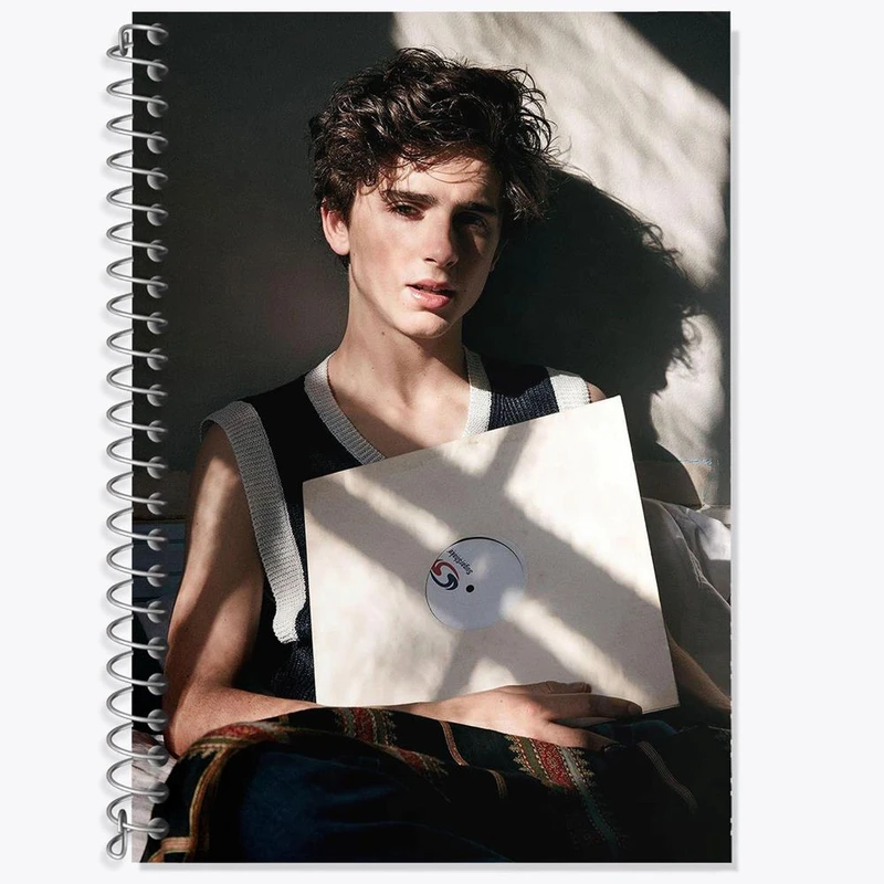 دفتر زبان 50 برگ خندالو مدل سه خط طرح تیموتی شالامی Timothée Chalamet کد 19282