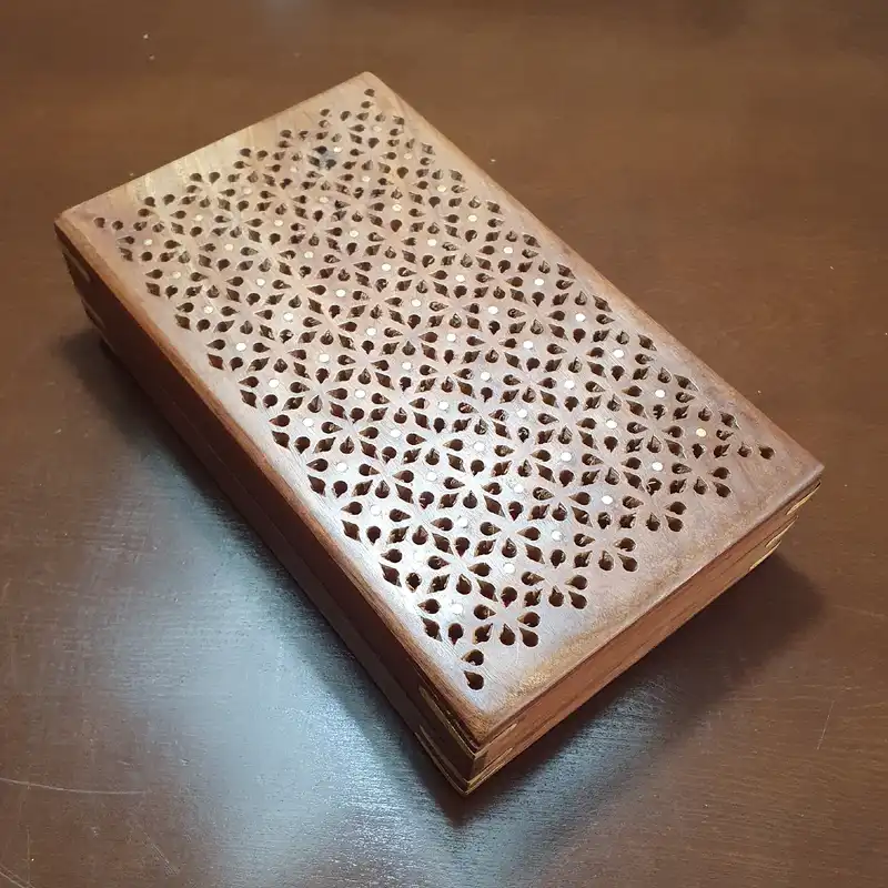 جعبه جواهرات مدل حفره ای چوبی