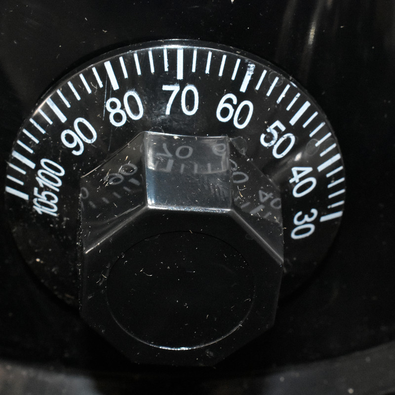 سماور برقی رمتا مدل R-044355 ظرفیت 5 لیتر