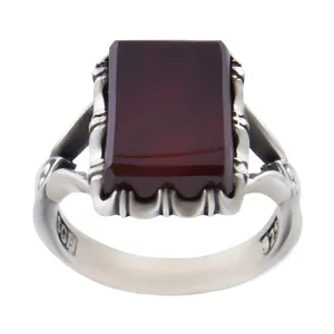 انگشتر نقره مردانه بازرگانی میلادی مدل عقیق تیره یمن رکاب دستساز کد AM_260