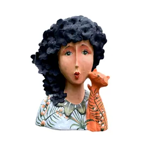 مجسمه طرح دختر و گربه مدل پامچال