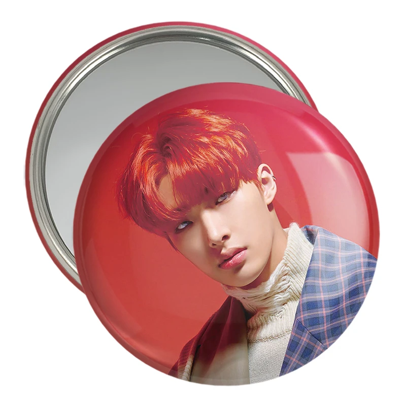 آینه جیبی خندالو مدل مینگی گروه ایتیز ATEEZ  کد 21248