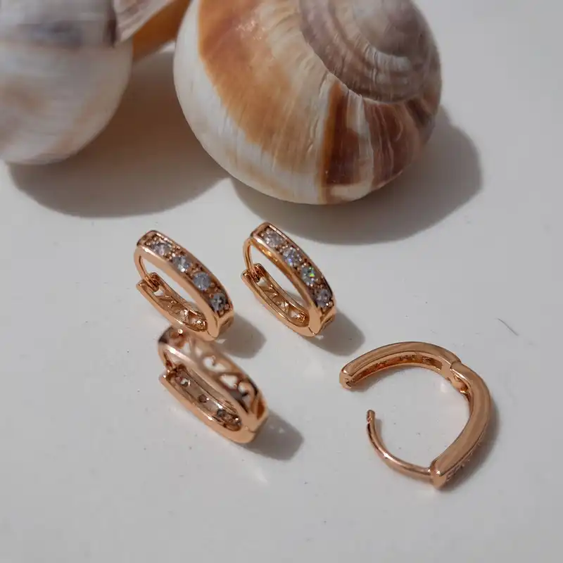 گوشواره زنانه ژوپینگ مدل حلقه نگین دار  کد t.s.20345