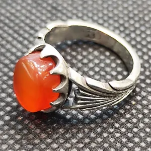 انگشتر نقره مردانه مدل عقیق یمانی کد 45