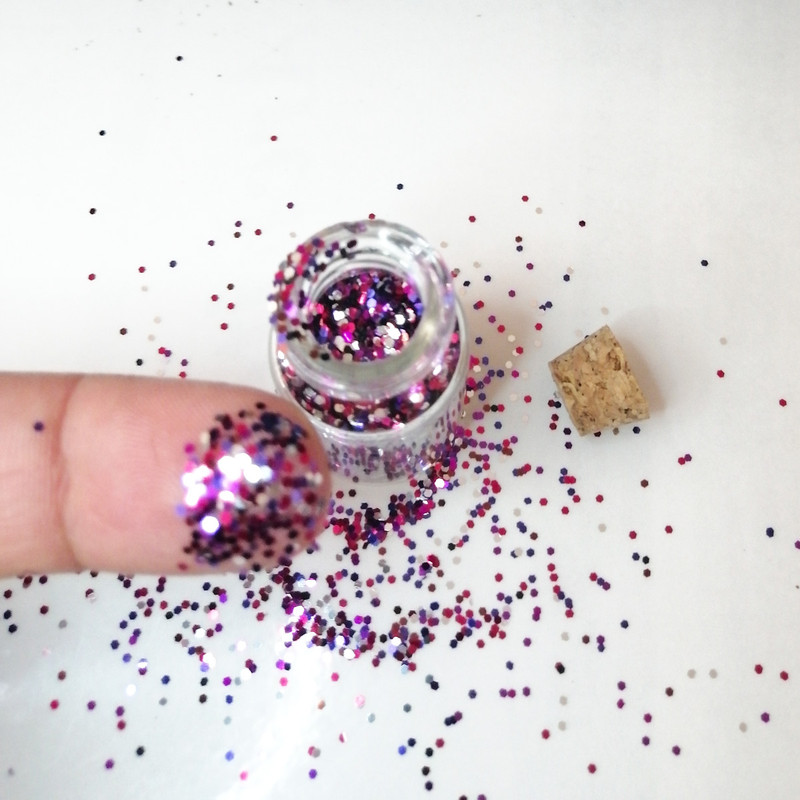 نگین ناخن مدل DRIO-07 مجموعه 7 عددی