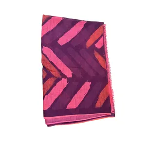 شال زنانه مدل Q1