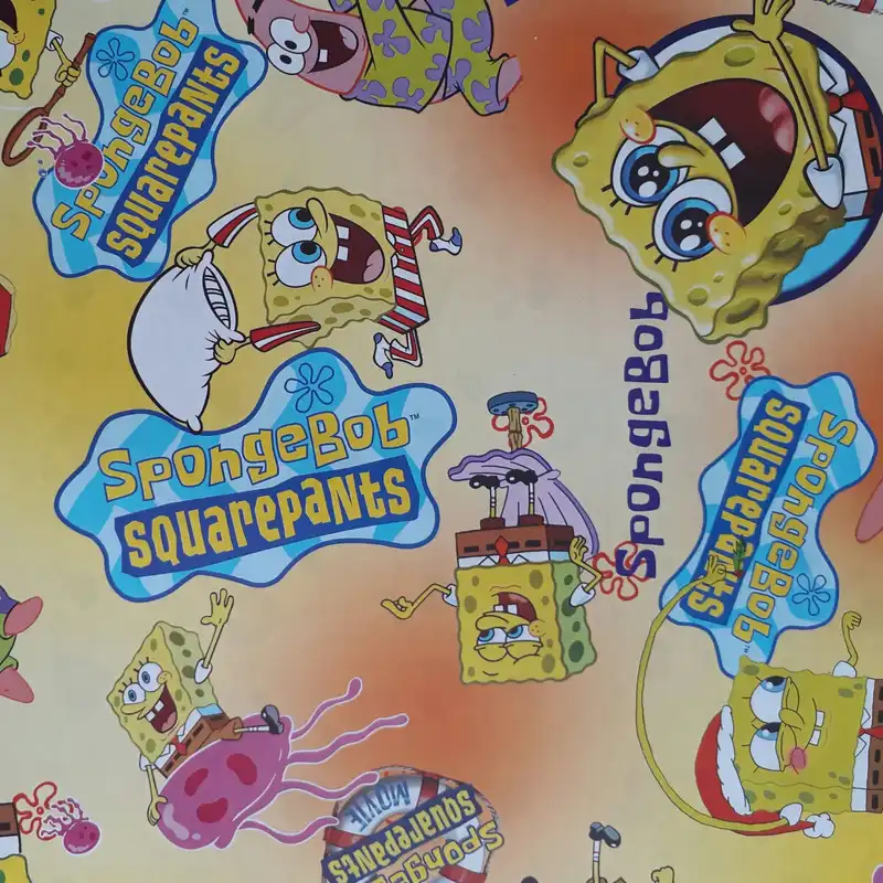 کاغذ کادو مدل باب اسفنجی بسته 3 عددی