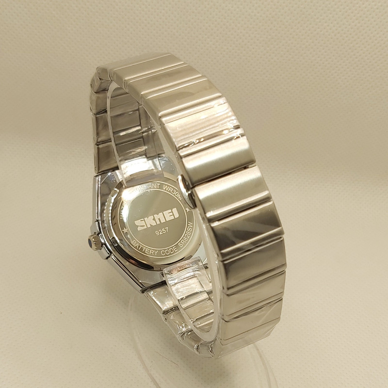 ساعت مچی عقربه‌ای مردانه اسکمی مدل 9257 SIBK-B