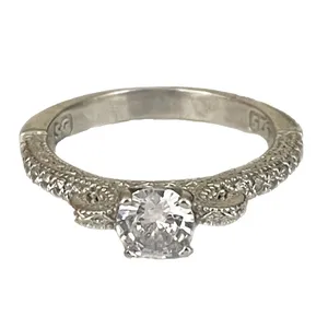 انگشتر نقره زنانه مدل سولیتر جواهر