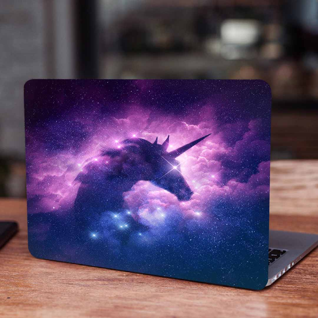 استیکر لپ تاپ طرح نقاشی فانتزی  کد P-1545 مناسب برای لپ تاپ 15 تا 17 اینچ