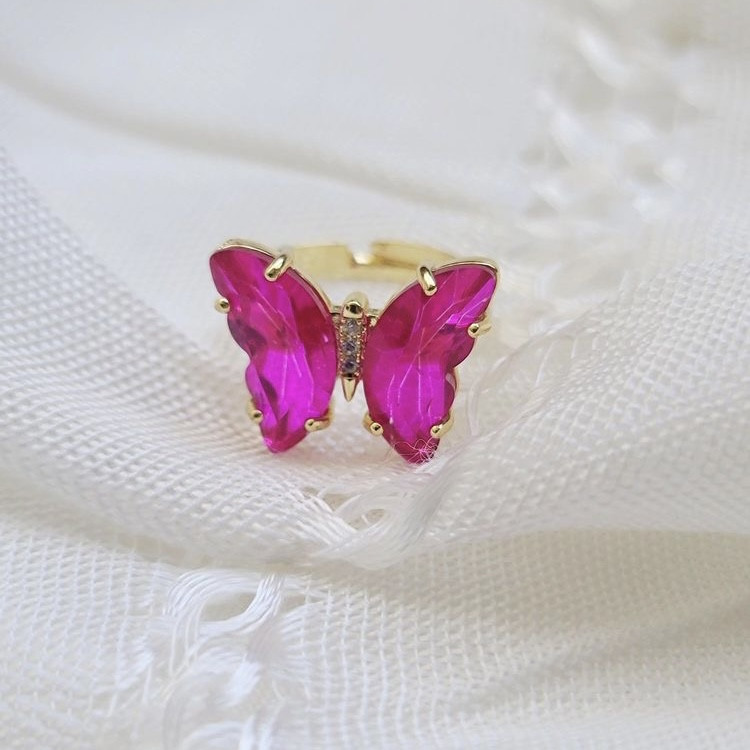 انگشتر زنانه مدل پروانه عاشق کریستالی کد 385 انگشتر زنانه مدل پروانه عاشق کریستالی کد 385