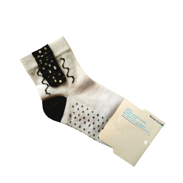 جوراب دخترانه مهپا مدل پلیسه دار 6