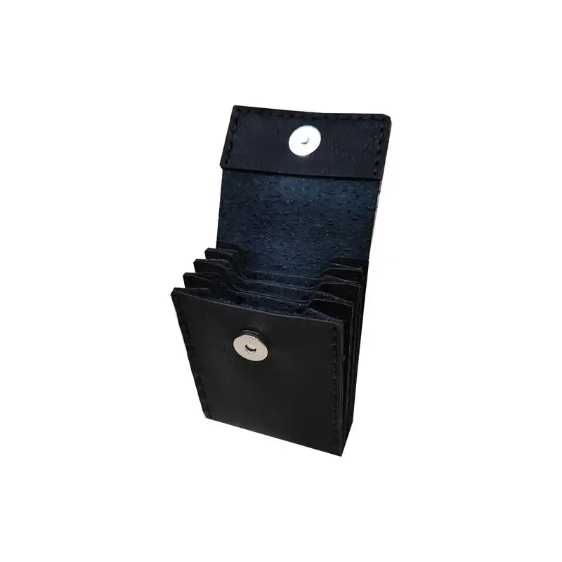 جاکارتی مدل آکاردئونی لئو