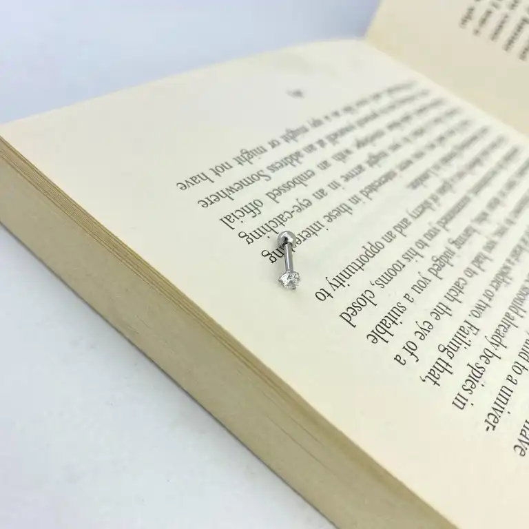 پیرسینگ گوش زنانه ژوپینگ مدل تک نگین کد P4146