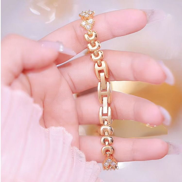 ساعت مچی عقربه ای زنانه مدل نگین دار کد 77 -  - 8
