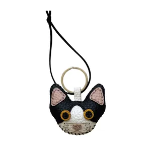 جاکلیدی چرمی مدل بچه گربه