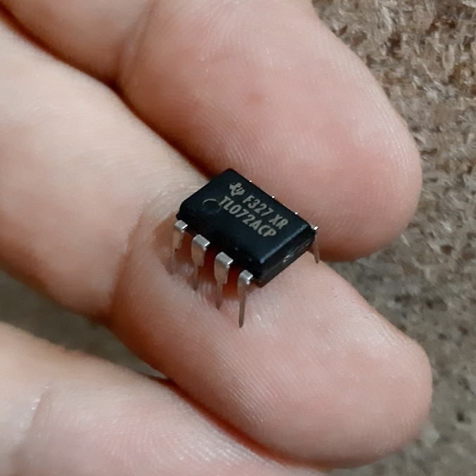 آی سی اپ امپ تگزاس اینسترومنتس مدل TL072 ACP بسته 2 عددی