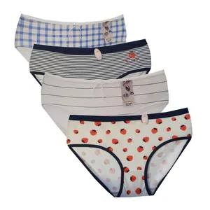 شورت زنانه مدل نخی عروسکی مجموعه 4 عددی