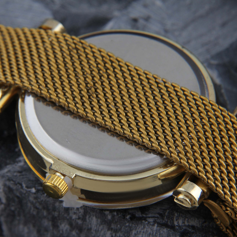 ساعت مچی عقربه ای زنانه مدل مدرن  بند استیل حصیری کد WHW_265