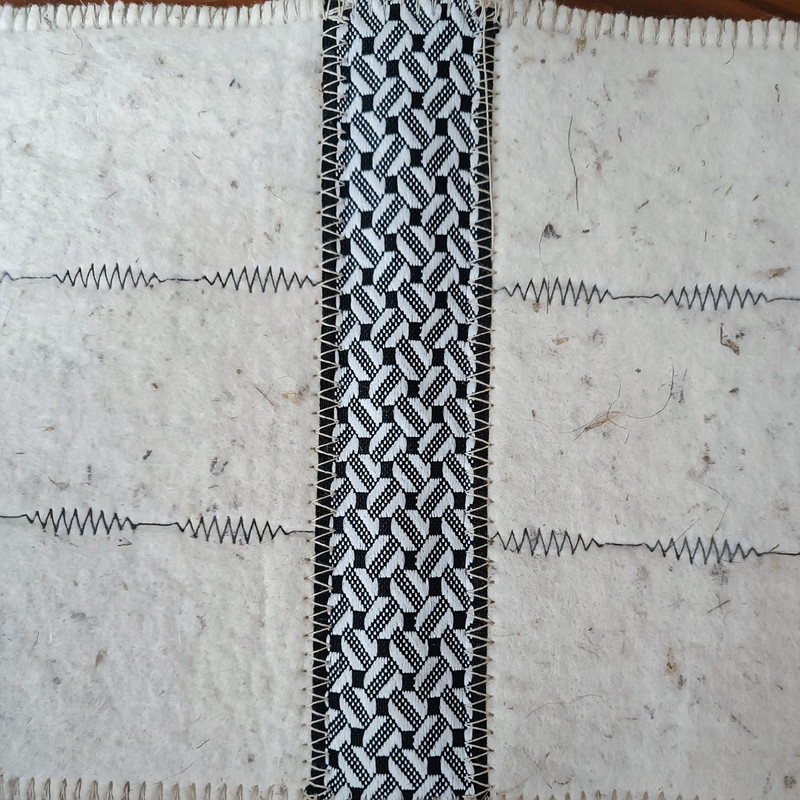 کمربند طبی خانه احسان مدل نمدی کد120 کمربند طبی خانه احسان مدل نمدی کد120