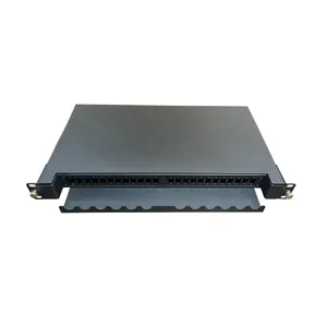پچ پنل 24 پورت مدل Tray24LC