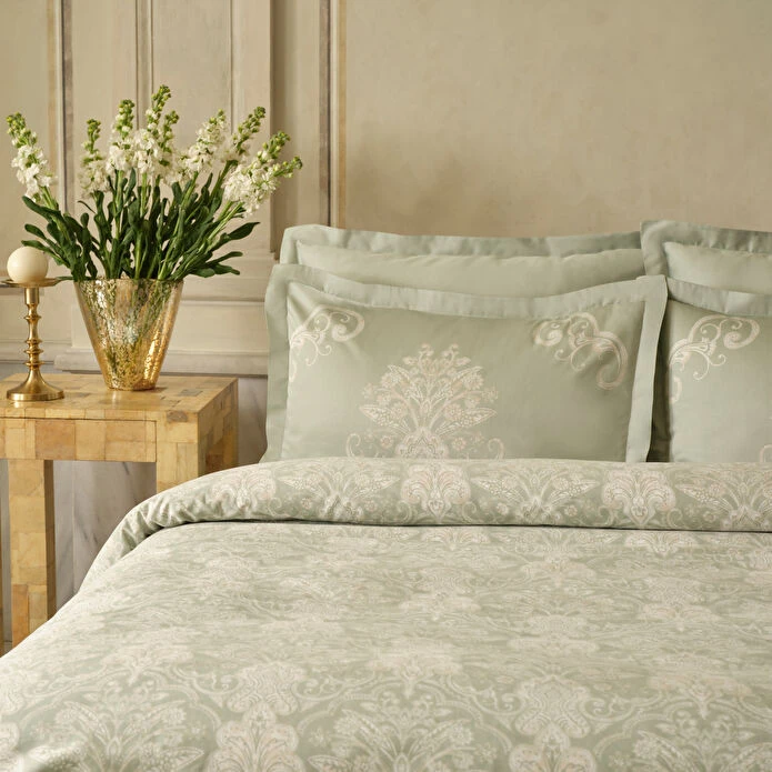 سرویس روتختی 2 نفر 4 تکه کاراجا هوم مدل Holly 