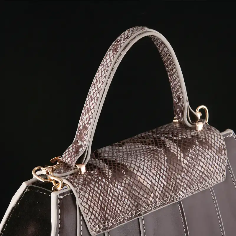 کیف دوشی زنانه چرم یلسان مدل   آتریسا 2-ATRS-074-RTL