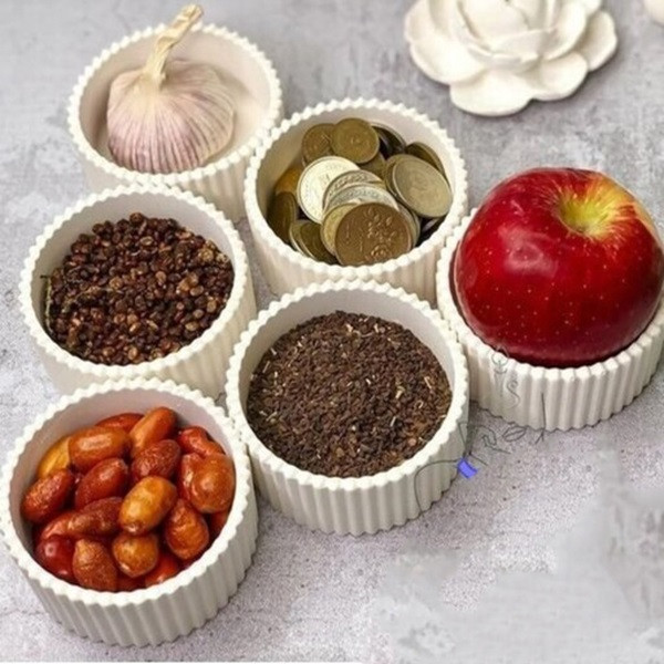 مجموعه ظروف هفت سین 8 پارچه مدل شیاردار