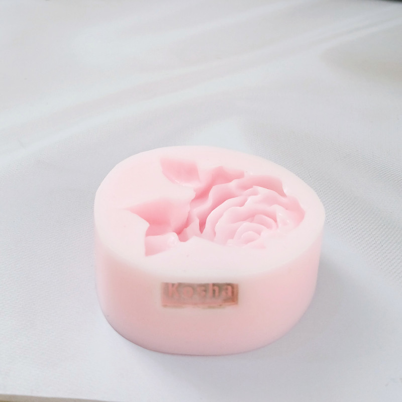 قالب شمع کوشا مدل رز سه برگ