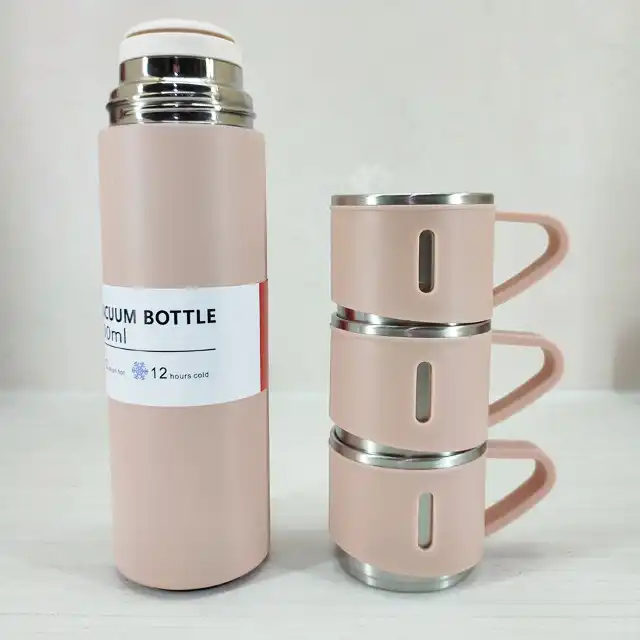فلاسک مدل کادویی VACUUM FLASK SET گنجایش 0.5 لیتر به همراه لیوان مجموعه 3 عددی