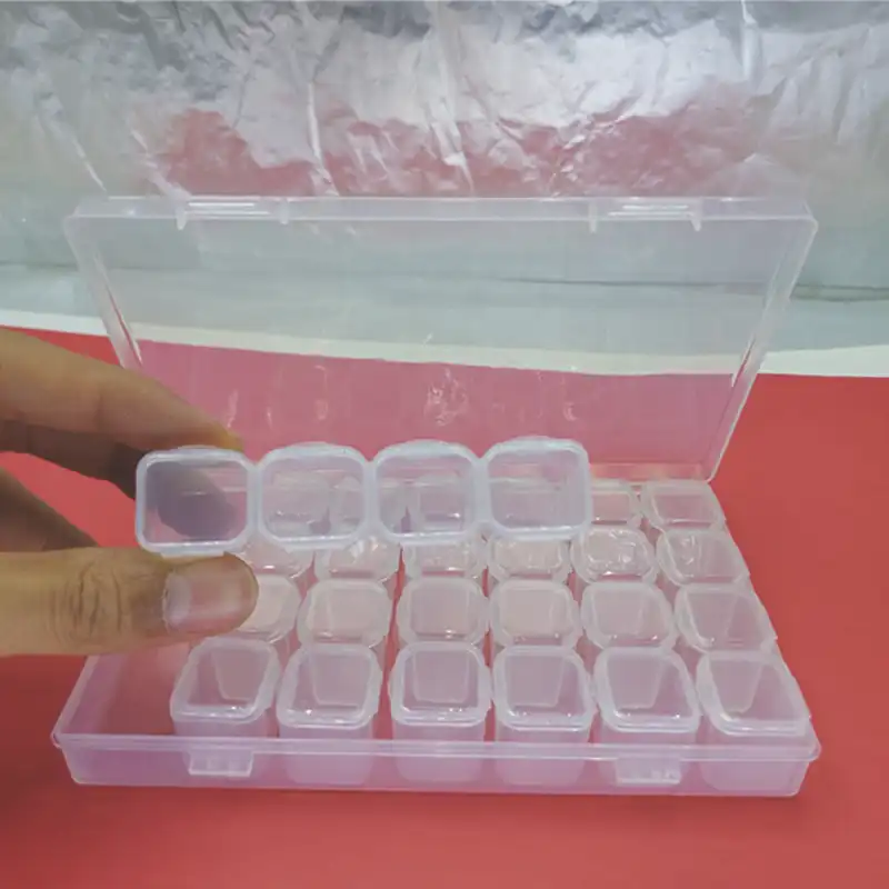 جعبه خیاطی مدل منجوق و ملیله کد مدل 2JM28 بسته 2 عددی