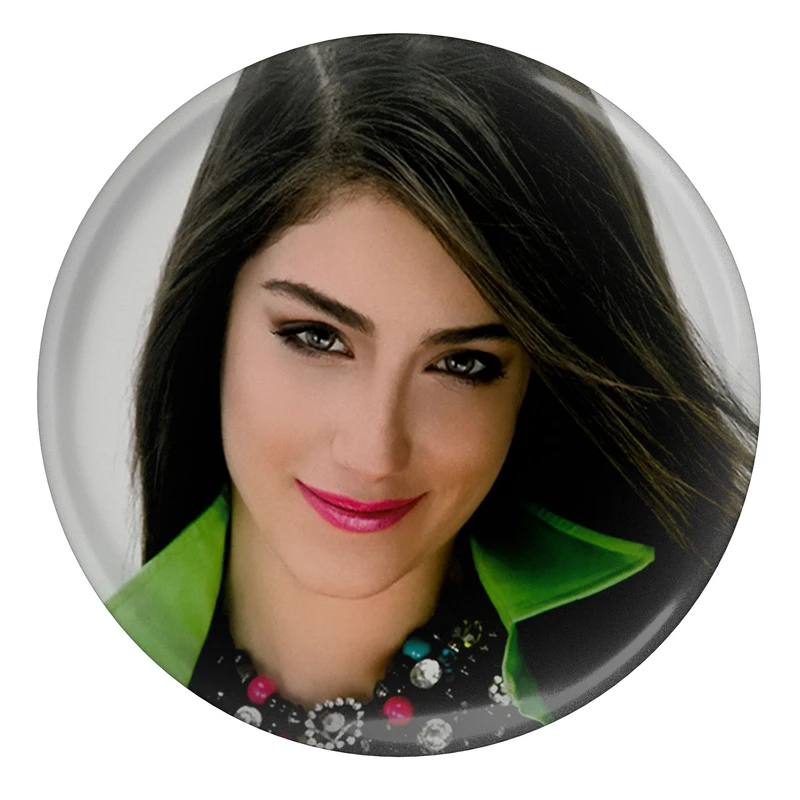 مگنت طرح بازیگر هازال کایا مدل S9025