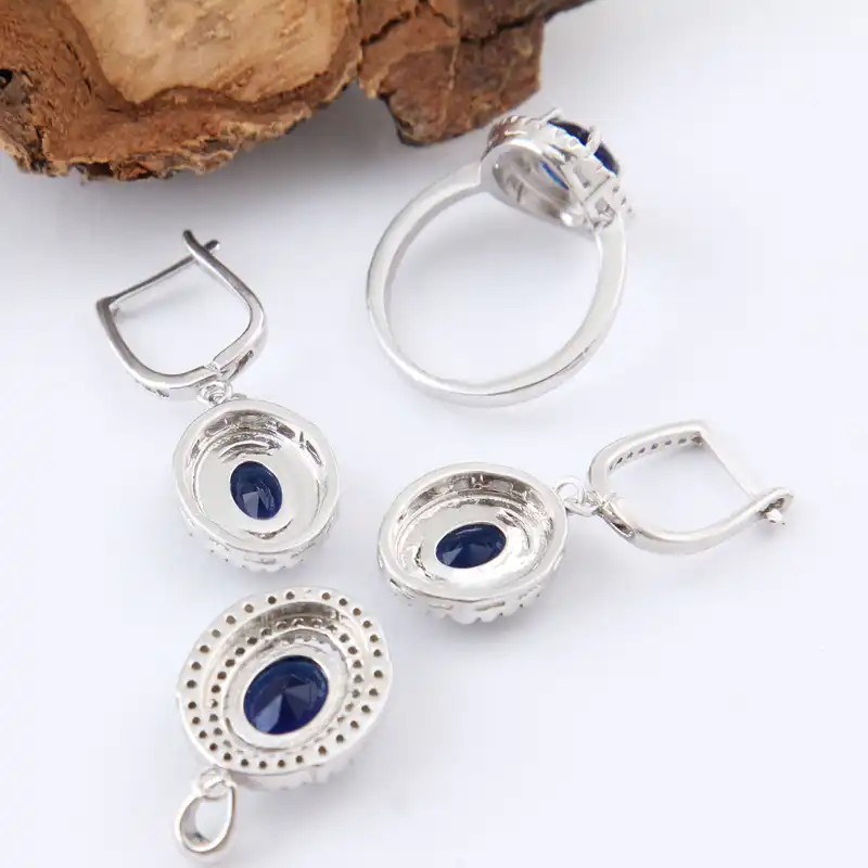 نیم ست نقره زنانه بازرگانی میلادی مدل کوارتز نگین برلیان بدون ریزش برش جواهری کد NTR_432