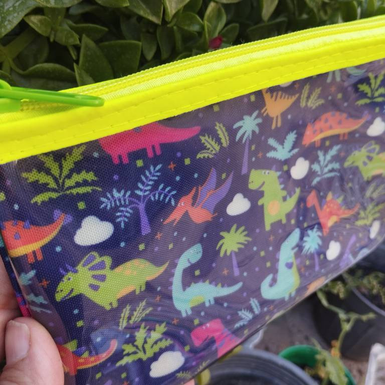 جامدادی پانی پو مدل شفاف طرح آکواریوم ژوراسیک