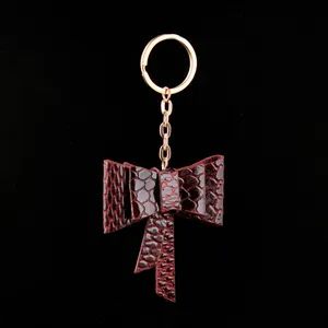 جاکلیدی زنانه چرم یلسان مدل آرسیس کد 042-MRV