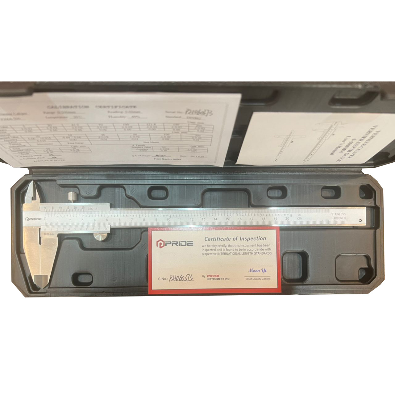 کولیس پراید مدل P3004-200 گستره 0-200 میلیمتر کولیس پراید مدل P3004-200 گستره 0-200 میلیمتر