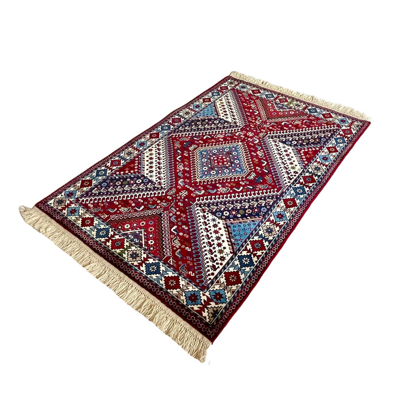 فرش دستباف ذرع و نیم یلمه قشقایی کد 1016