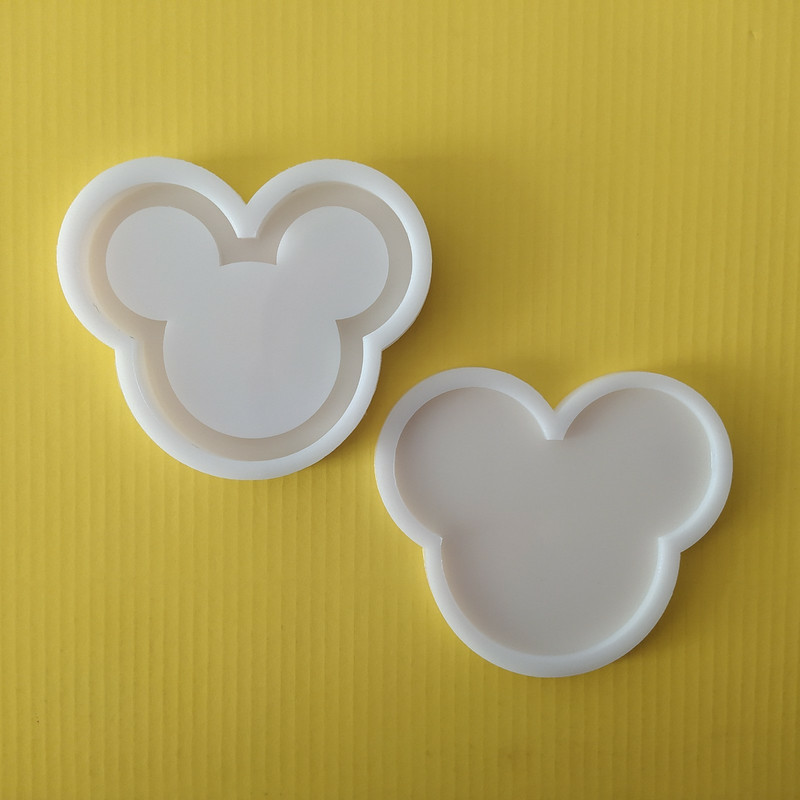 قالب رزین مدل آکواریومی طرح میکی موس مجموعه 2 عددی