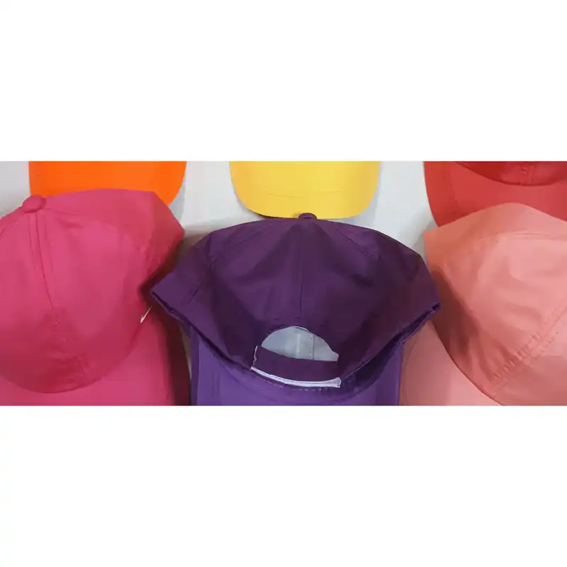 کلاه کپ مدل پرسینگ زنجیری