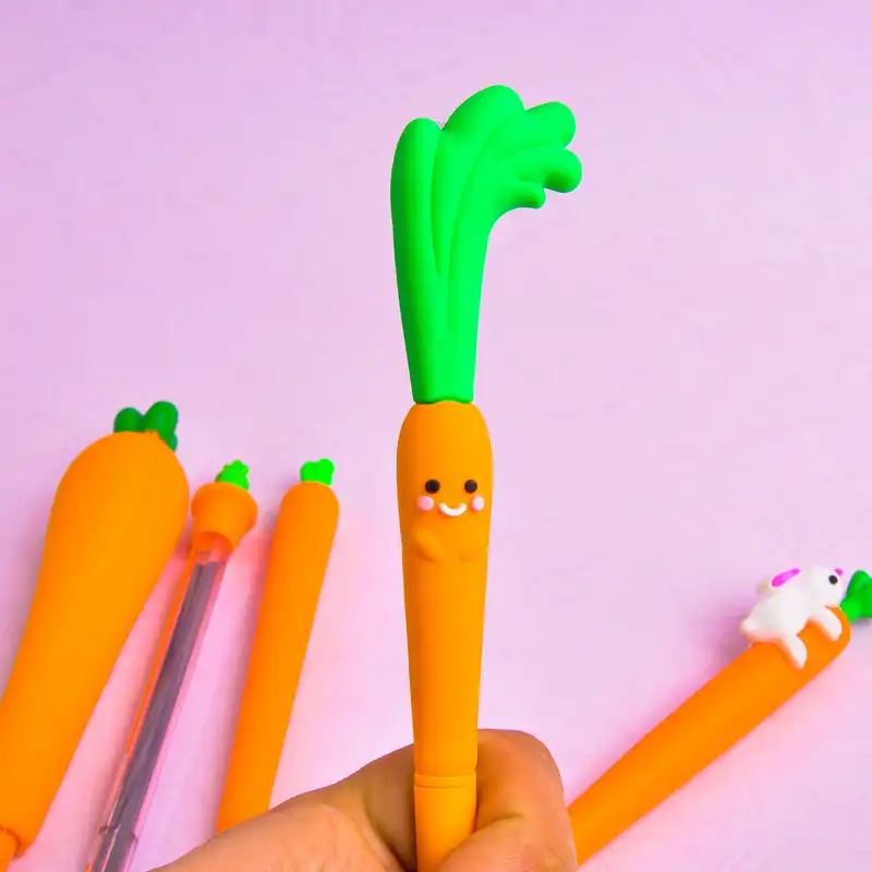 بسته لوازم تحریر مدل هویج مجموعه 5 عددی