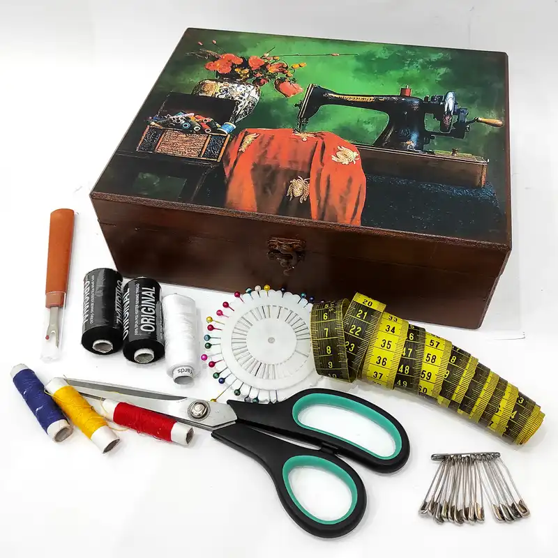 جعبه ابزار خیاطی مدل کلاسیک کد 2025