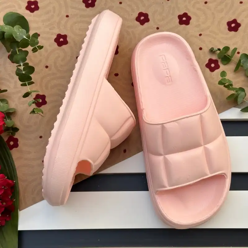 دمپایی زنانه پاپا مدل کوروش کد 01